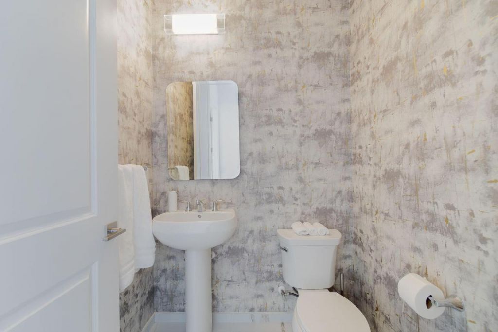 6950 NW 27th Avenue, Boca Raton, FL 33496 Photo