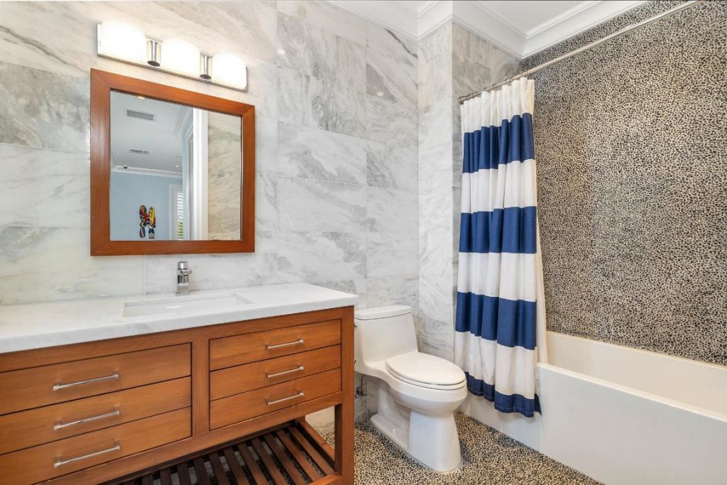 222 Arlington Road, West Palm Beach, FL 33405 Photo