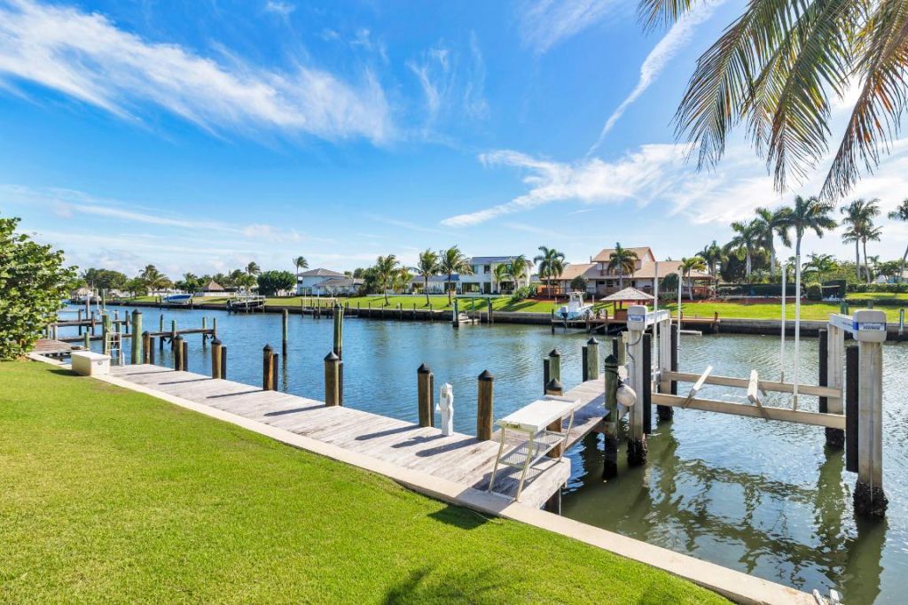 222 Arlington Road, West Palm Beach, FL 33405 Photo