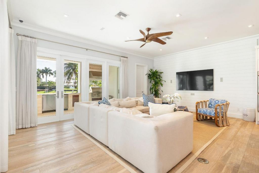 222 Arlington Road, West Palm Beach, FL 33405 Photo