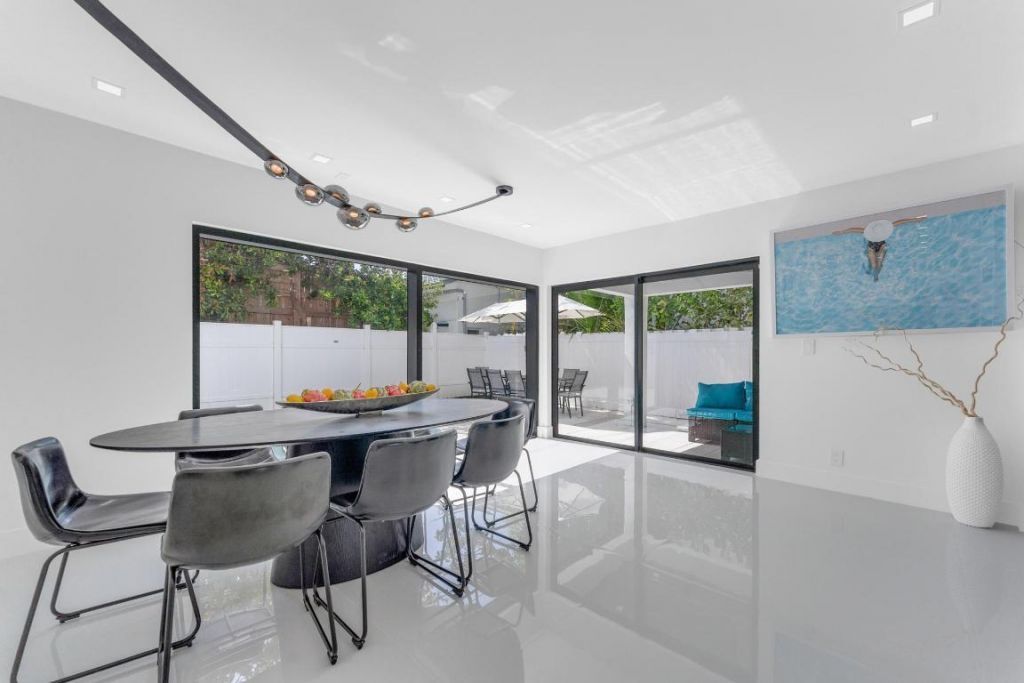 2724 N Ocean Boulevard, Fort Lauderdale, FL 33308 Photo