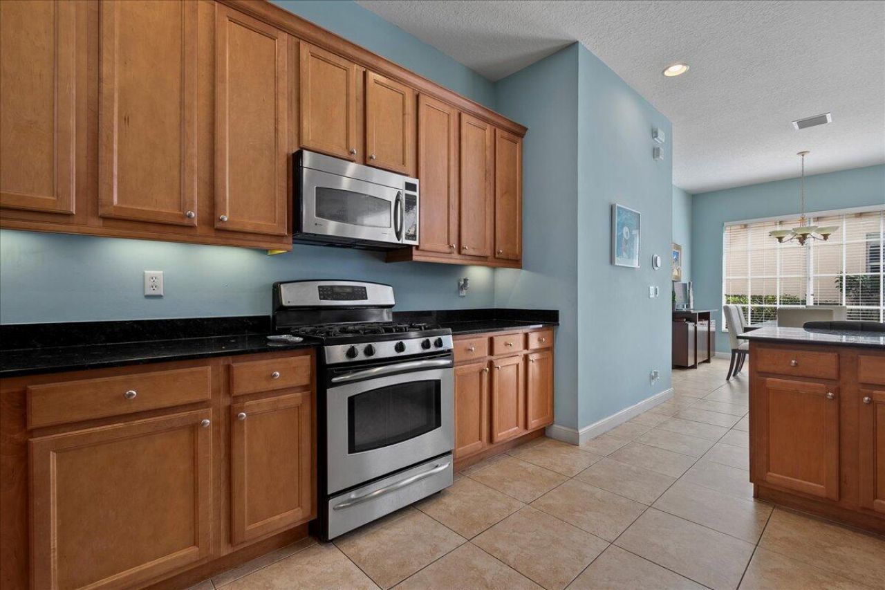 82 Stoney Drive, Palm Beach Gardens, FL 33410 Photo