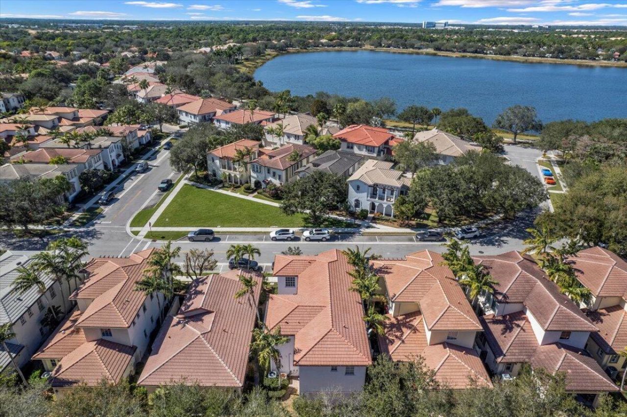 82 Stoney Drive, Palm Beach Gardens, FL 33410 Photo
