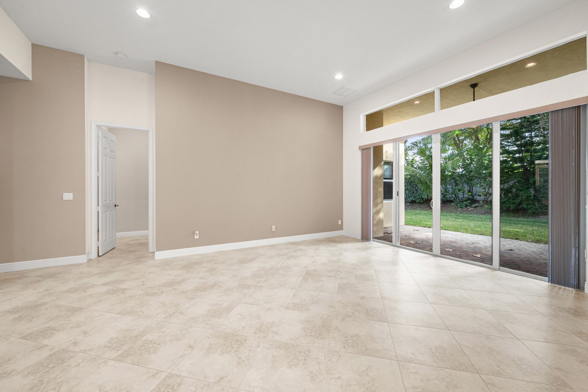 9466 Campi Drive, Lake Worth, FL 33467 Photo