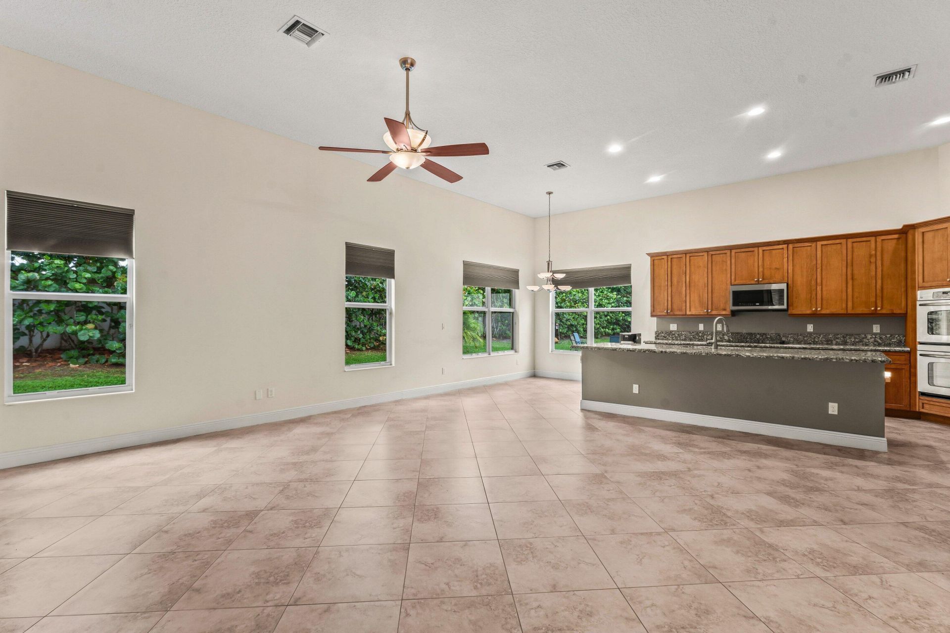 9466 Campi Drive, Lake Worth, FL 33467 Photo