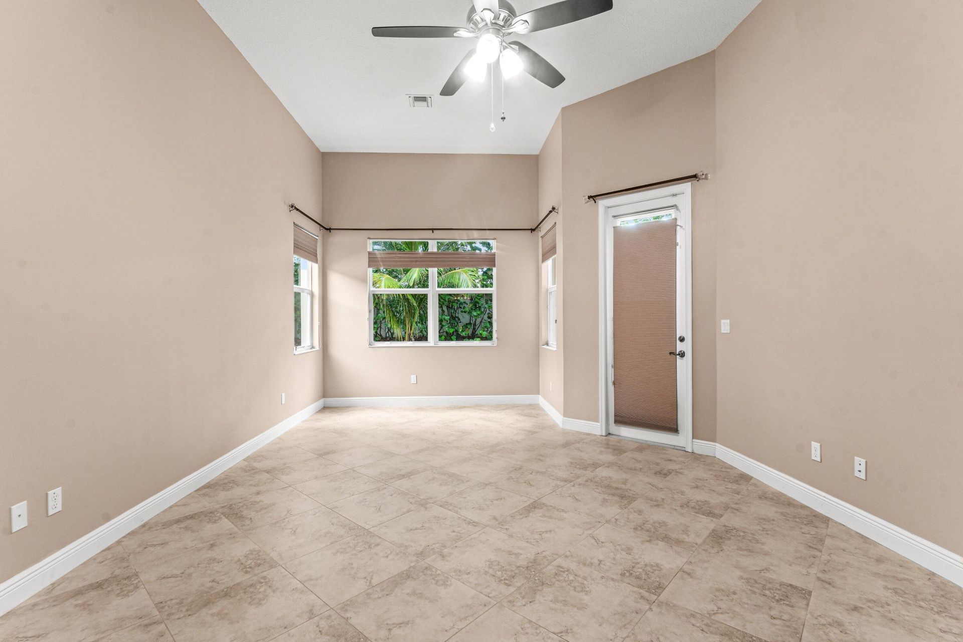 9466 Campi Drive, Lake Worth, FL 33467 Photo
