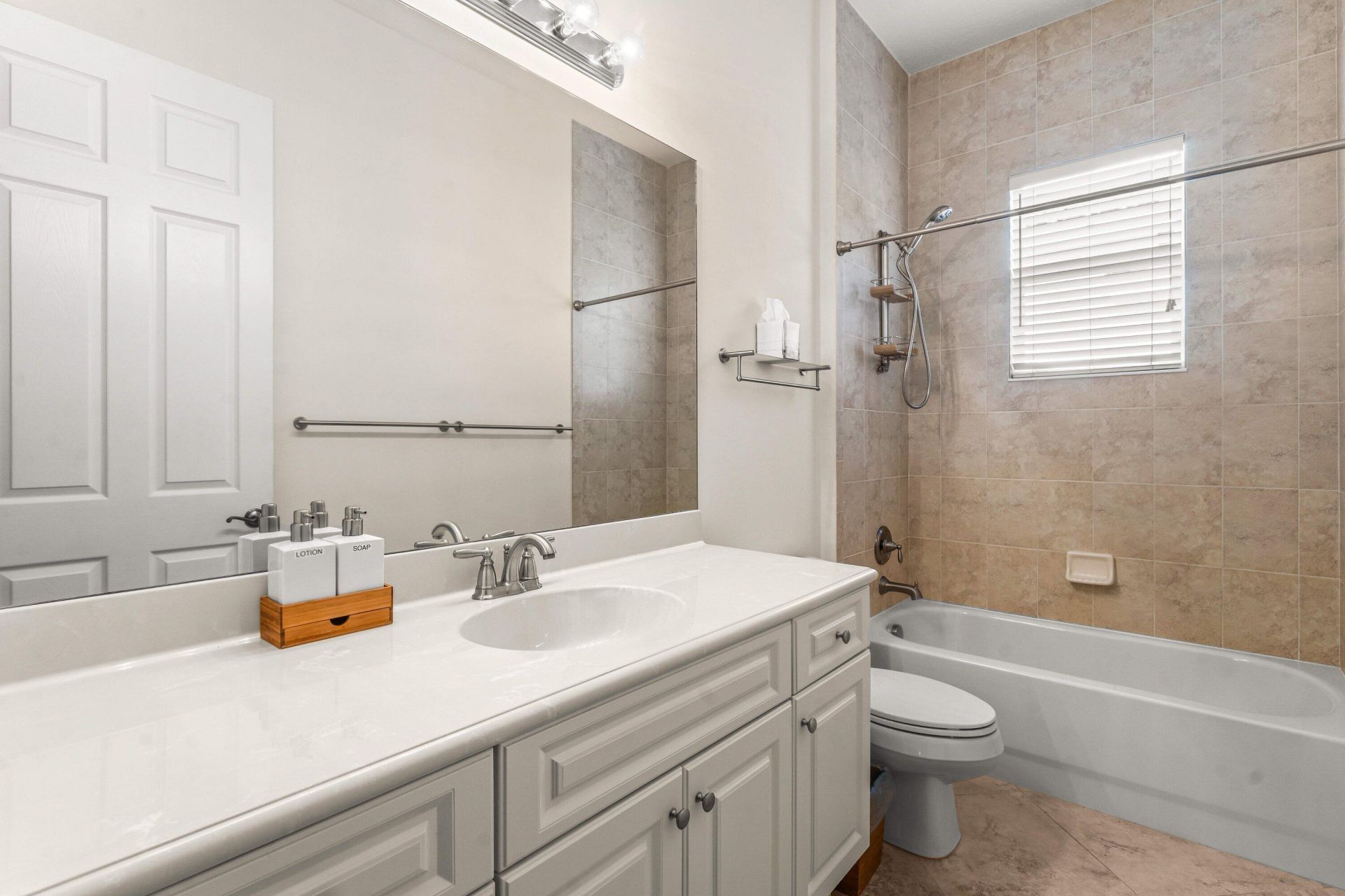 9466 Campi Drive, Lake Worth, FL 33467 Photo