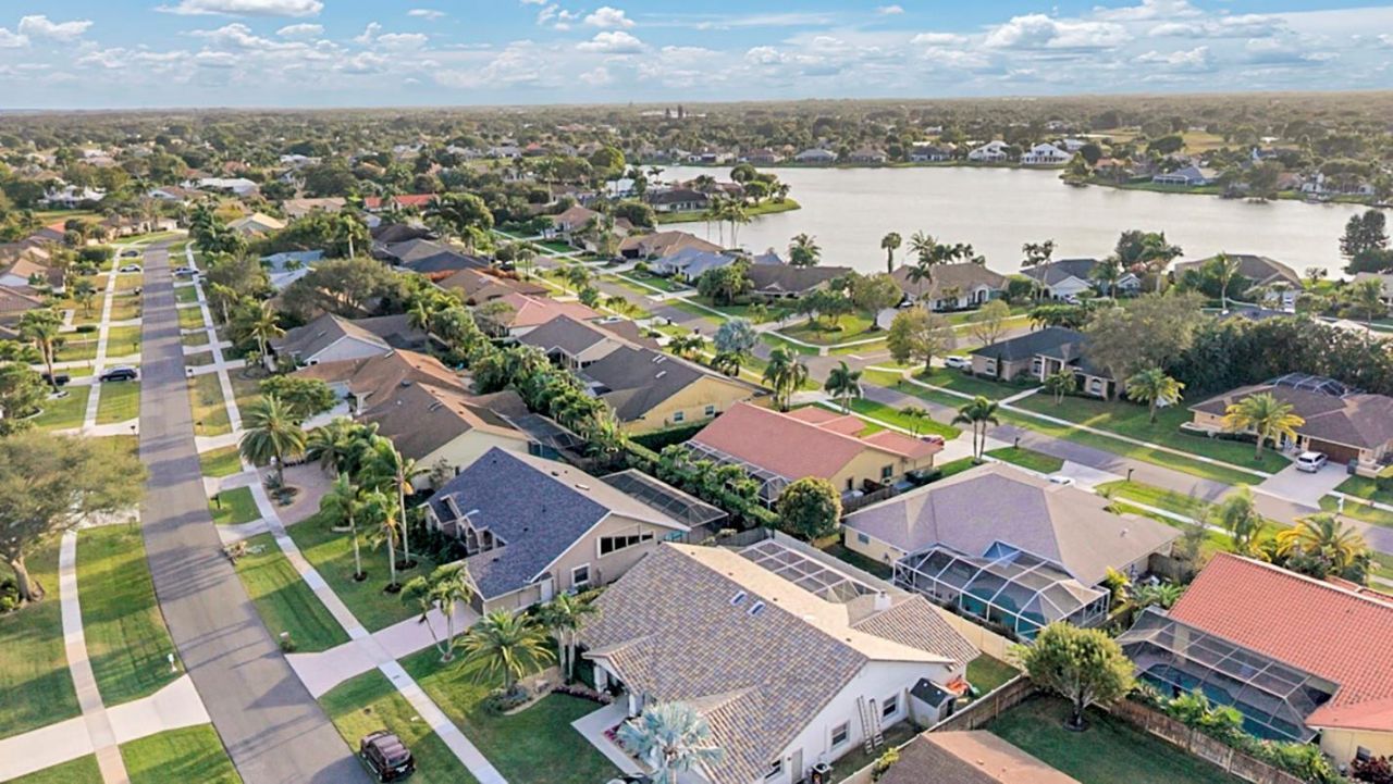 1656 Grantham Drive, Wellington, FL 33414 Photo