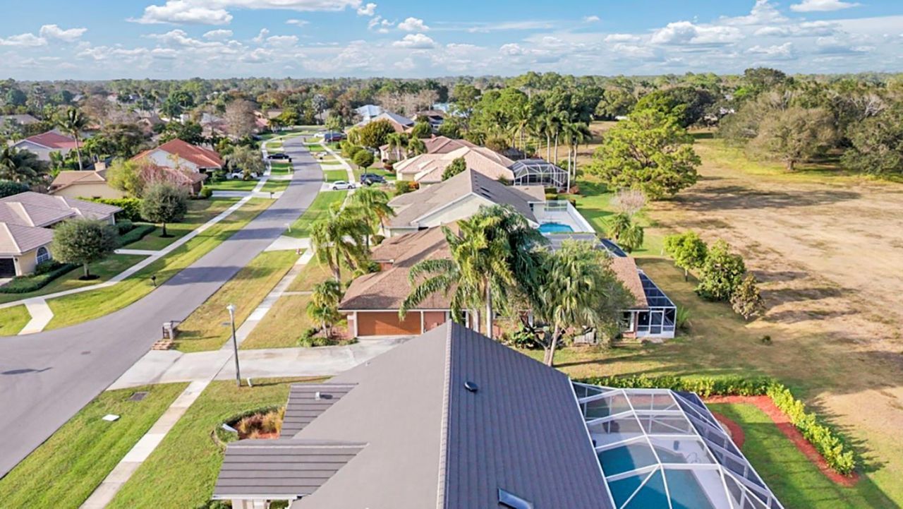 1656 Grantham Drive, Wellington, FL 33414 Photo