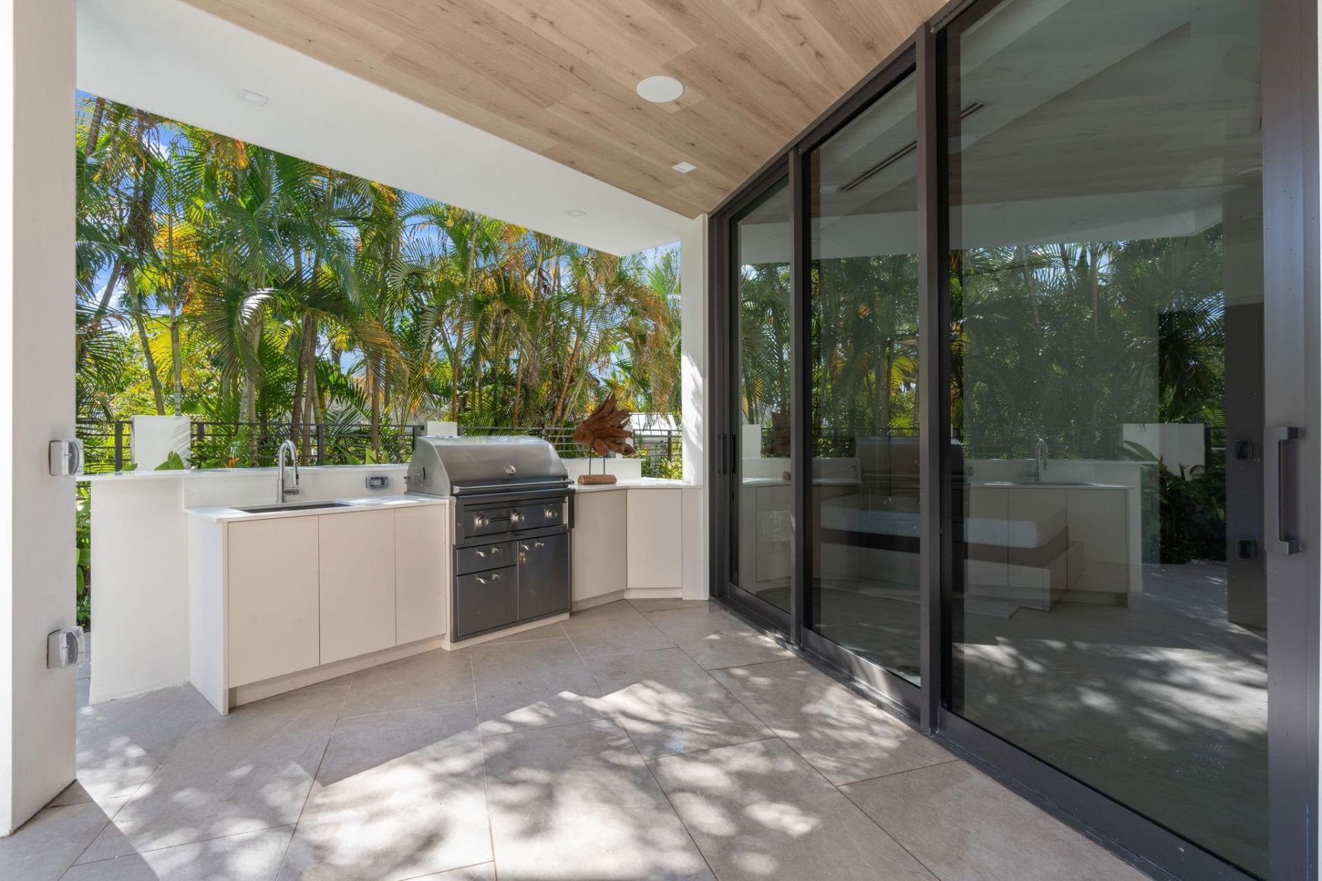 2035 Intracoastal Dr, Fort Lauderdale, FL 33305 Photo