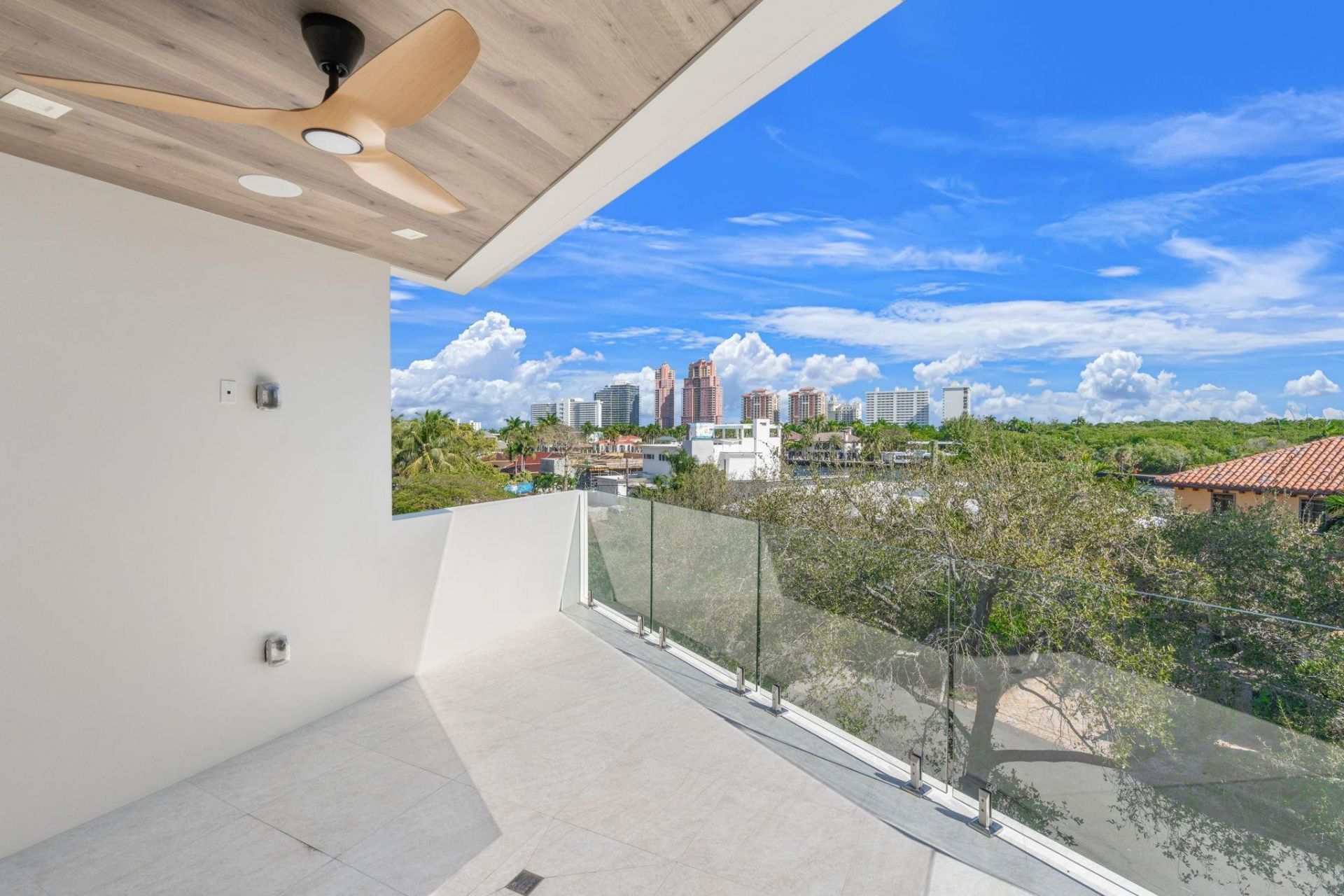 2035 Intracoastal Dr, Fort Lauderdale, FL 33305 Photo