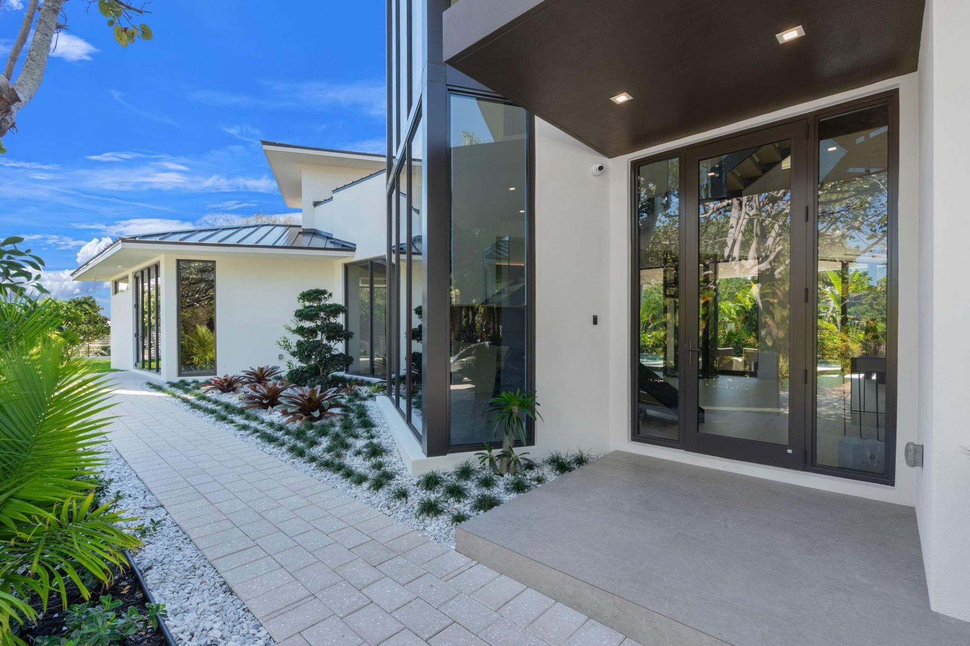 2035 Intracoastal Dr, Fort Lauderdale, FL 33305 Photo