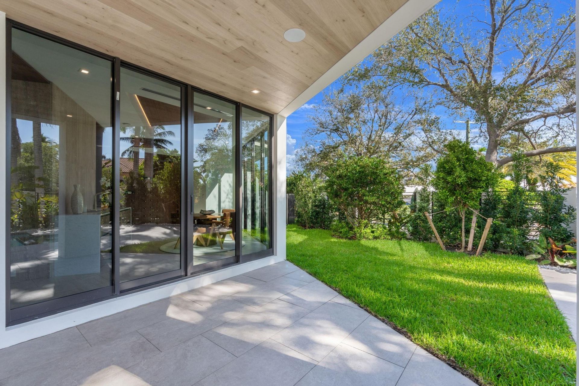 2035 Intracoastal Dr, Fort Lauderdale, FL 33305 Photo