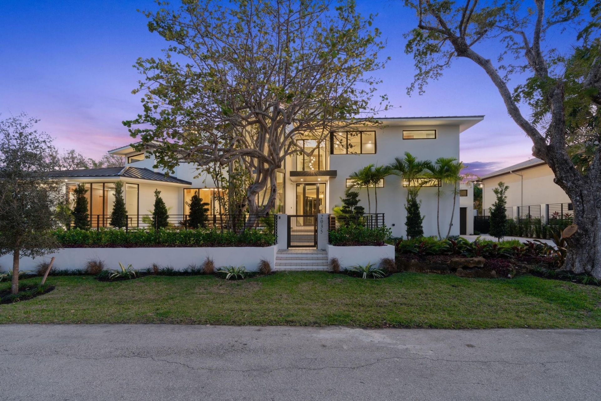 2035 Intracoastal Dr, Fort Lauderdale, FL 33305 Photo