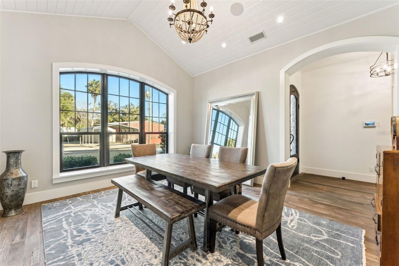 2072 Starboard Drive, Geneva, FL 32732 Photo