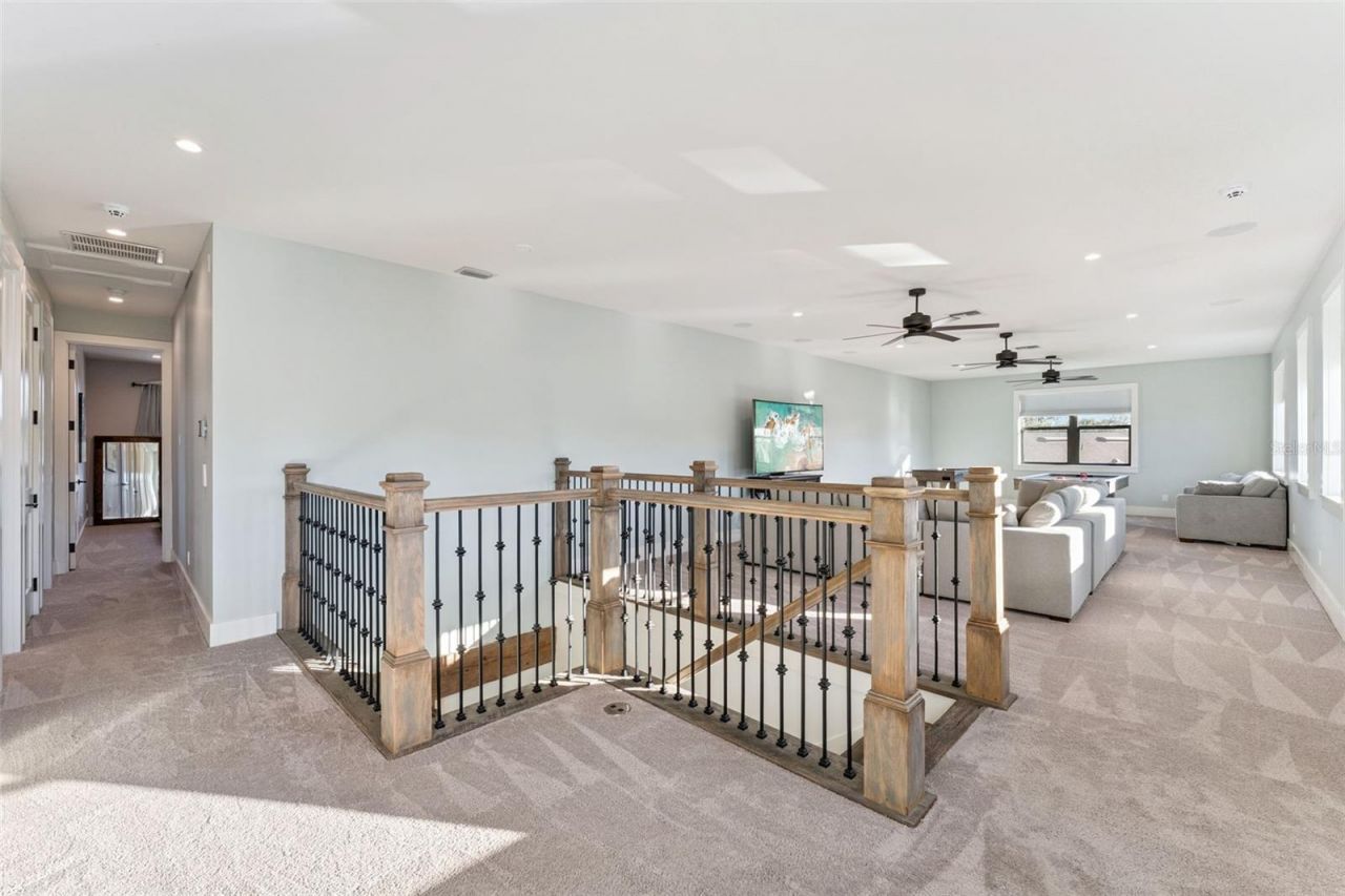 2072 Starboard Drive, Geneva, FL 32732 Photo