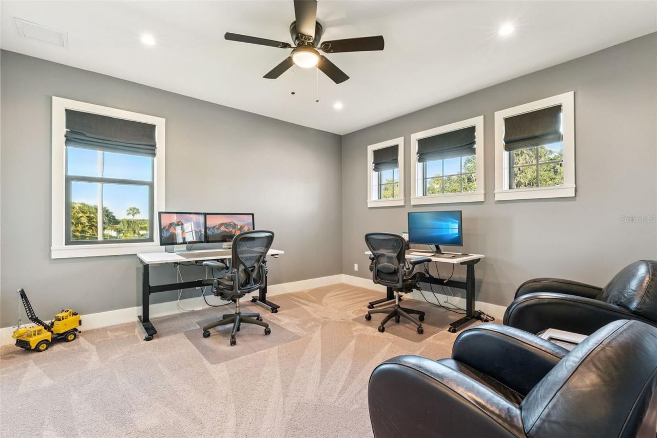 2072 Starboard Drive, Geneva, FL 32732 Photo