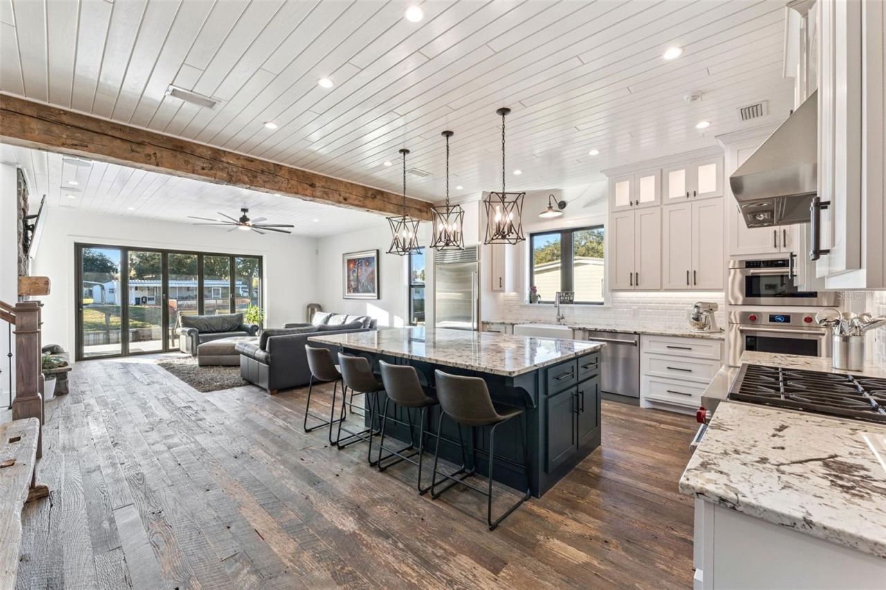 2072 Starboard Drive, Geneva, FL 32732 Photo