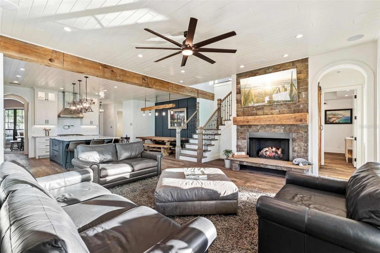 2072 Starboard Drive, Geneva, FL 32732 Photo