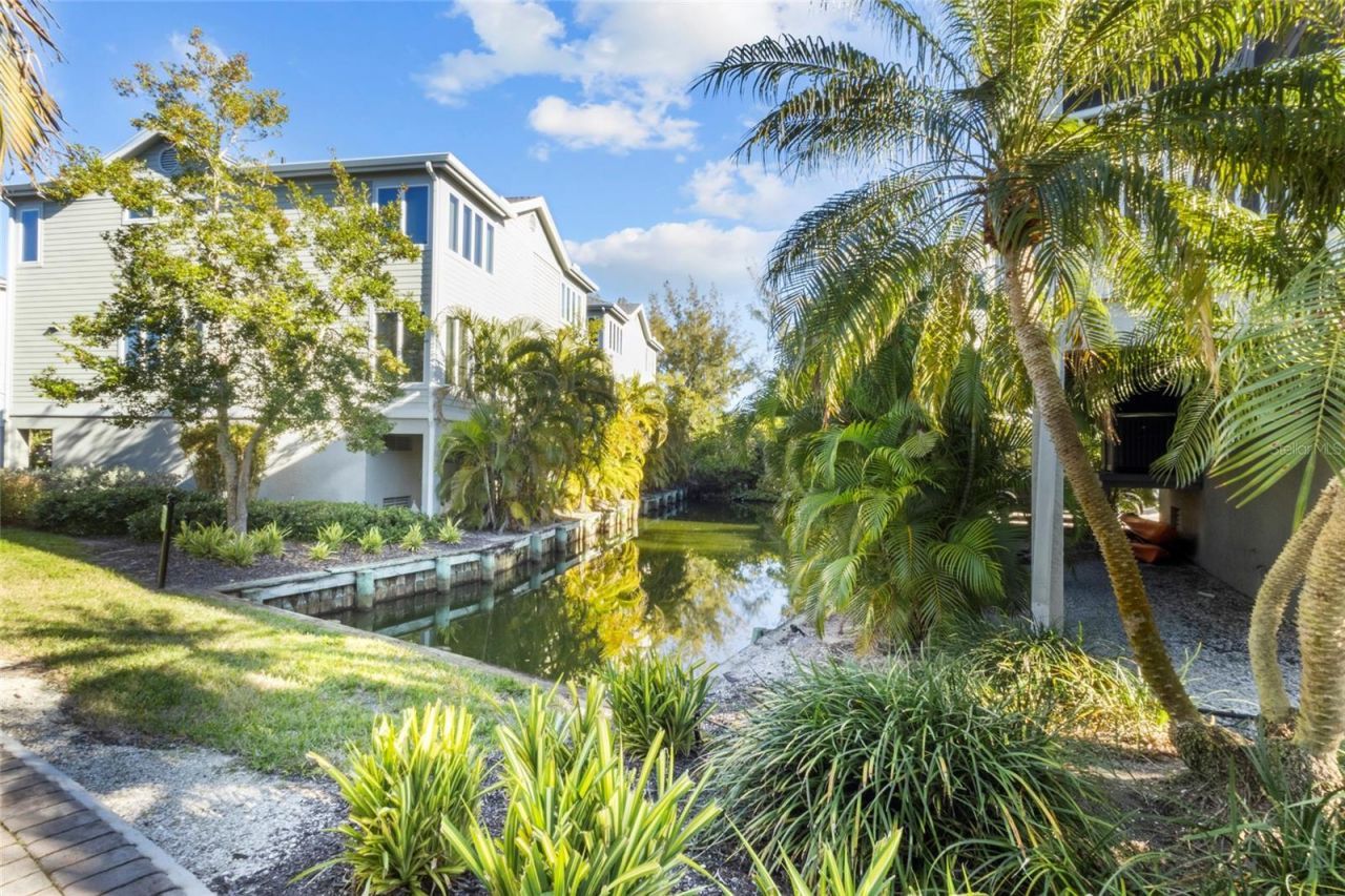 515 Forest Way, Longboat Key, FL 34228 Photo