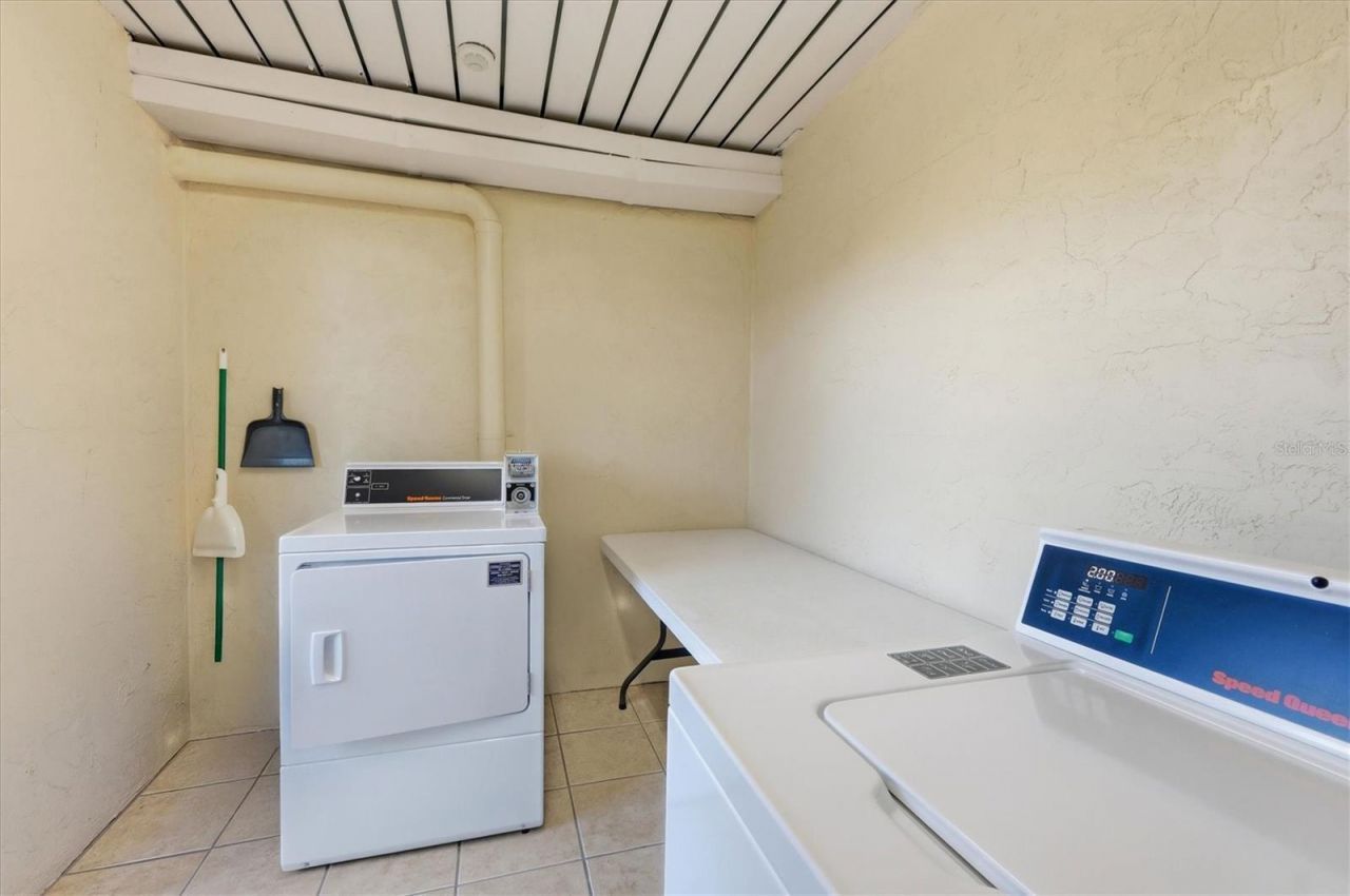 8730 Midnight Pass Road, Unit 202A, Sarasota, FL 34242 Photo