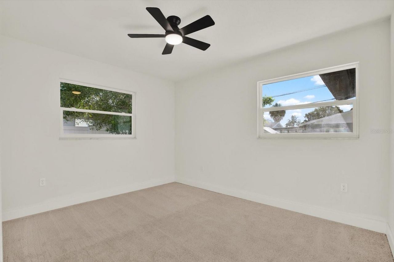 1810 Maryland Avenue Ne, Saint Petersburg, FL 33703 Photo