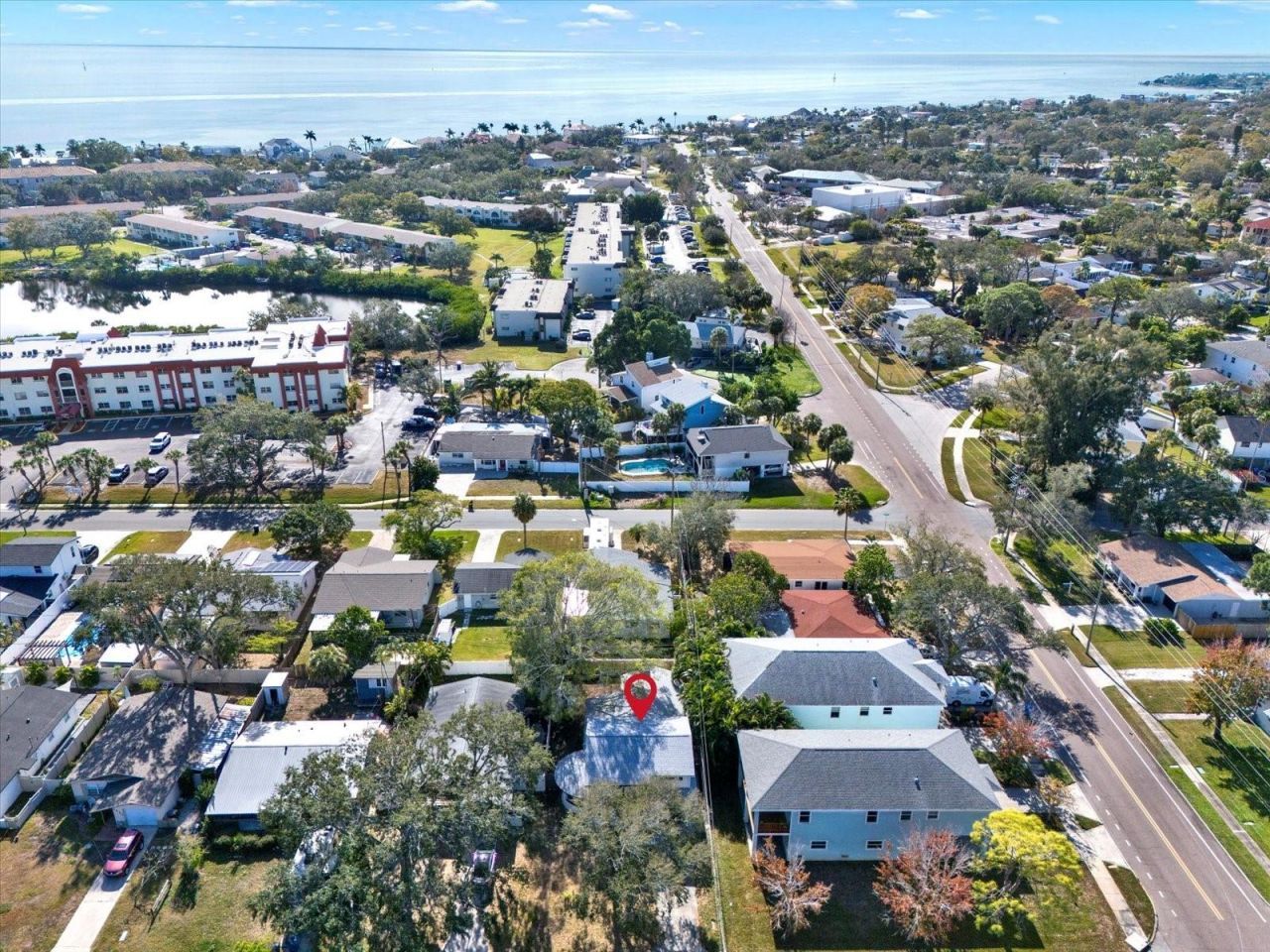 1810 Maryland Avenue Ne, Saint Petersburg, FL 33703 Photo