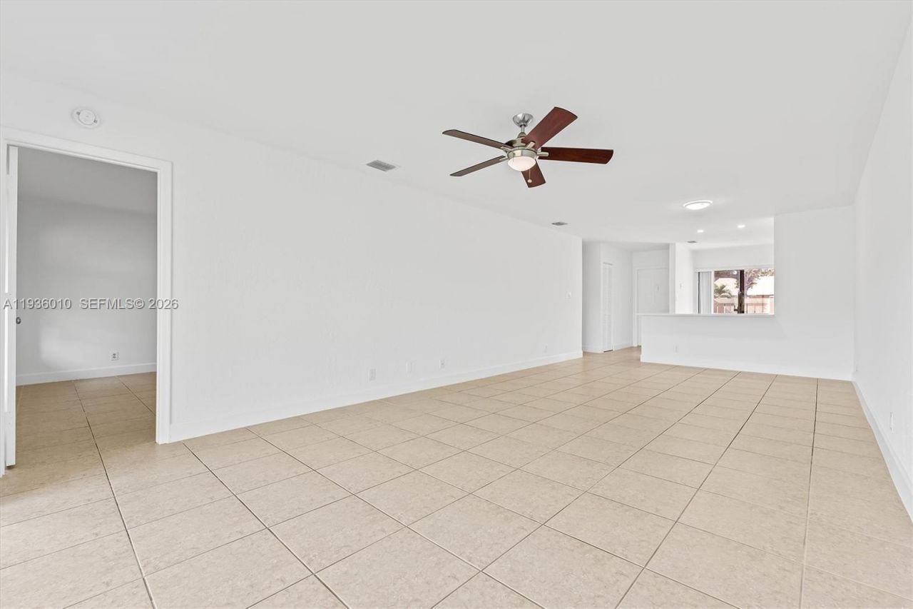 795 Banks Rd, Margate, FL 33063 Photo