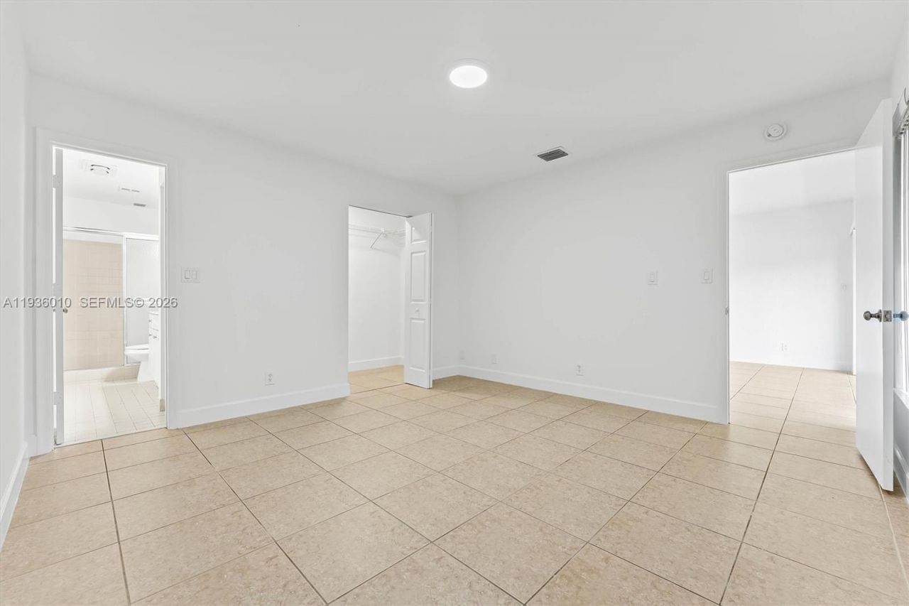 795 Banks Rd, Margate, FL 33063 Photo