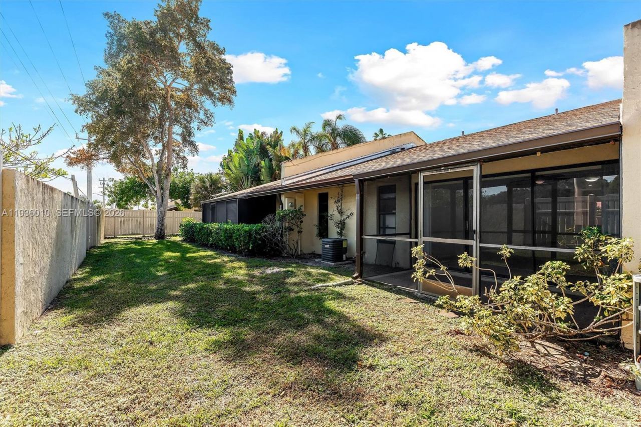 795 Banks Rd, Margate, FL 33063 Photo