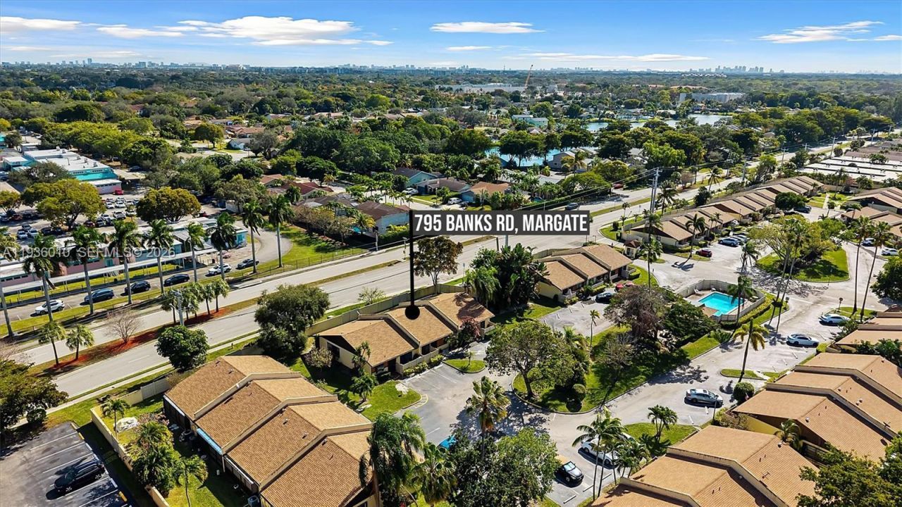 795 Banks Rd, Margate, FL 33063 Photo