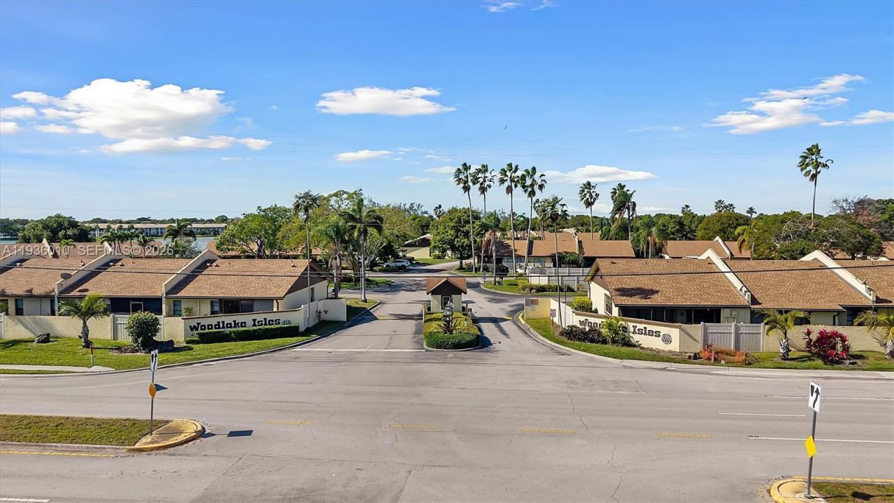 795 Banks Rd, Margate, FL 33063 Photo