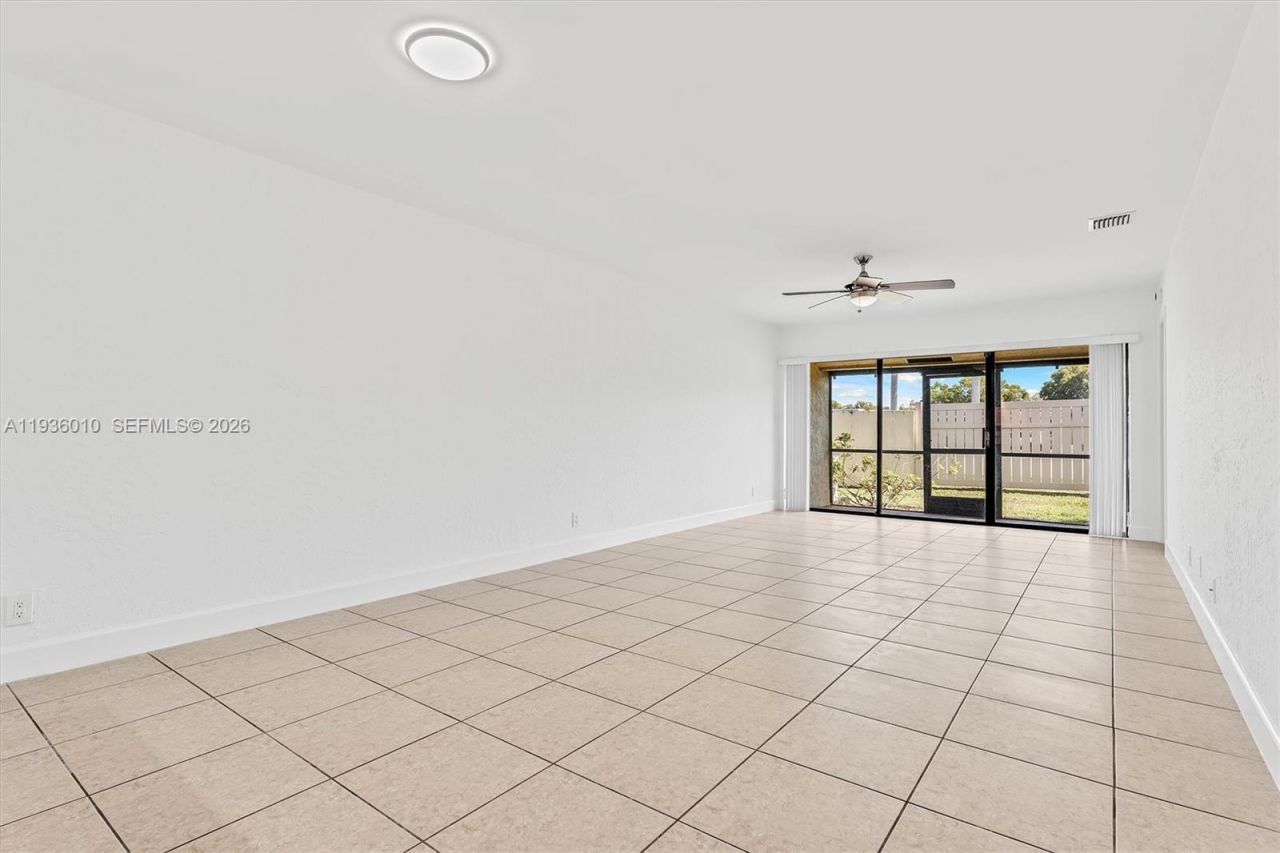 795 Banks Rd, Margate, FL 33063 Photo