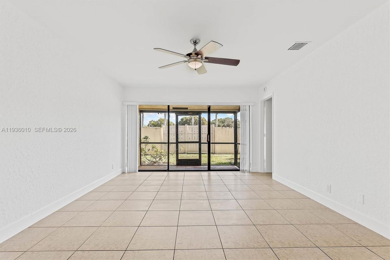 795 Banks Rd, Margate, FL 33063 Photo