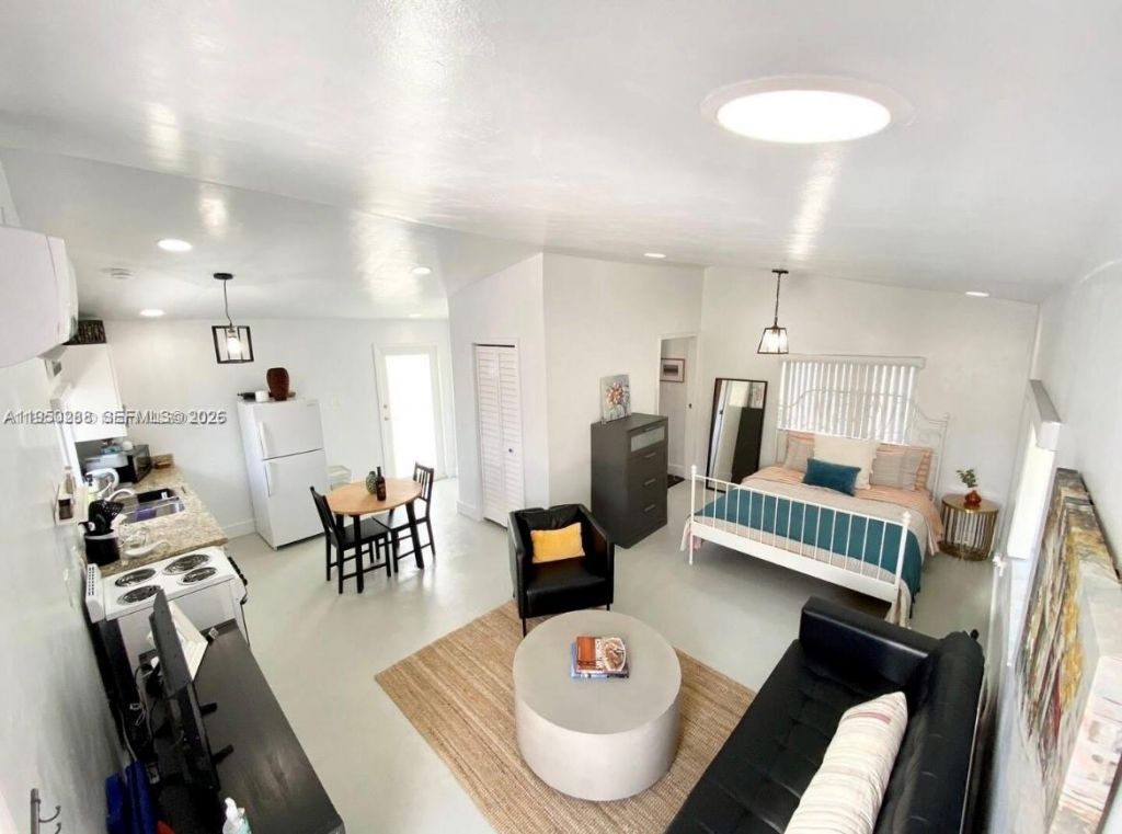 Please Call For Address, Unit RU, Miami, FL 33168 Photo