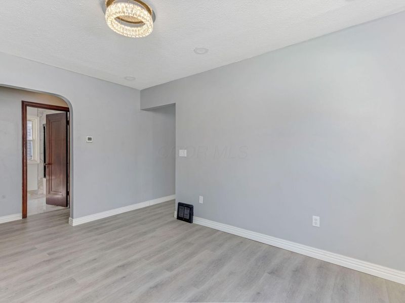 1760 E Sycamore Street, Columbus, OH 43206 Photo 13
