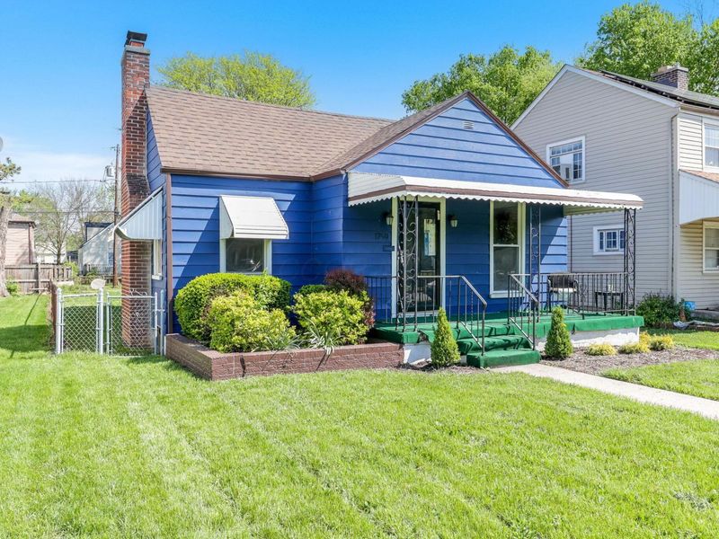 1760 E Sycamore Street, Columbus, OH 43206 Photo 2