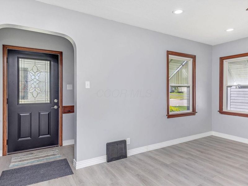 1760 E Sycamore Street, Columbus, OH 43206 Photo 6