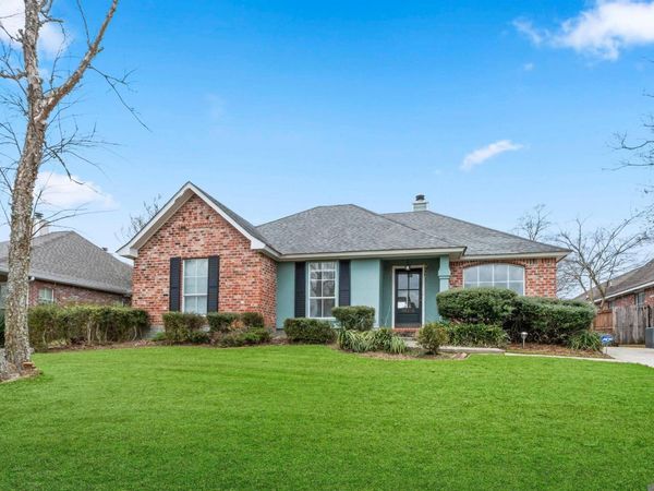 18516 Lakefield Ave, Baton Rouge, LA 70817