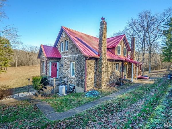 000 V Highway, Unincorporated, MO 65566