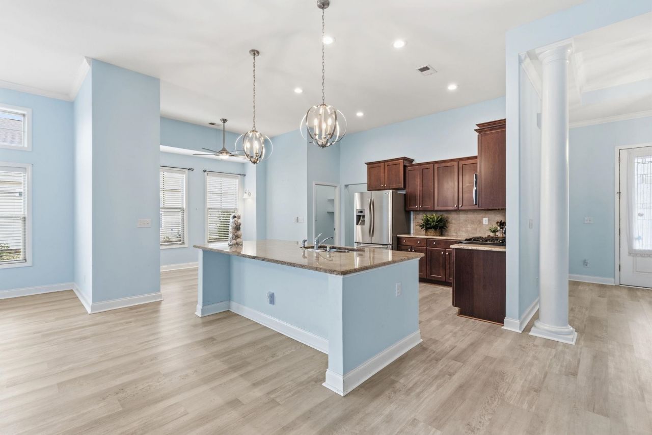 5230 Piemonte Ln. Photo 9