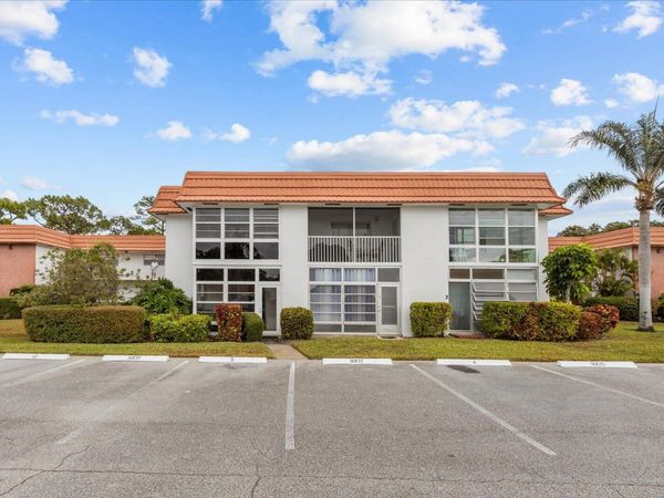 2600 SE Ocean Boulevard, Unit E5, Stuart, FL 34996