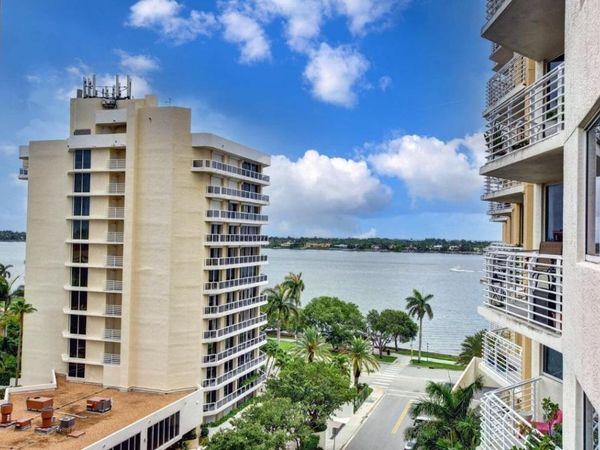 1551 N Flagler Drive, Unit 806, West Palm Beach, FL 33401