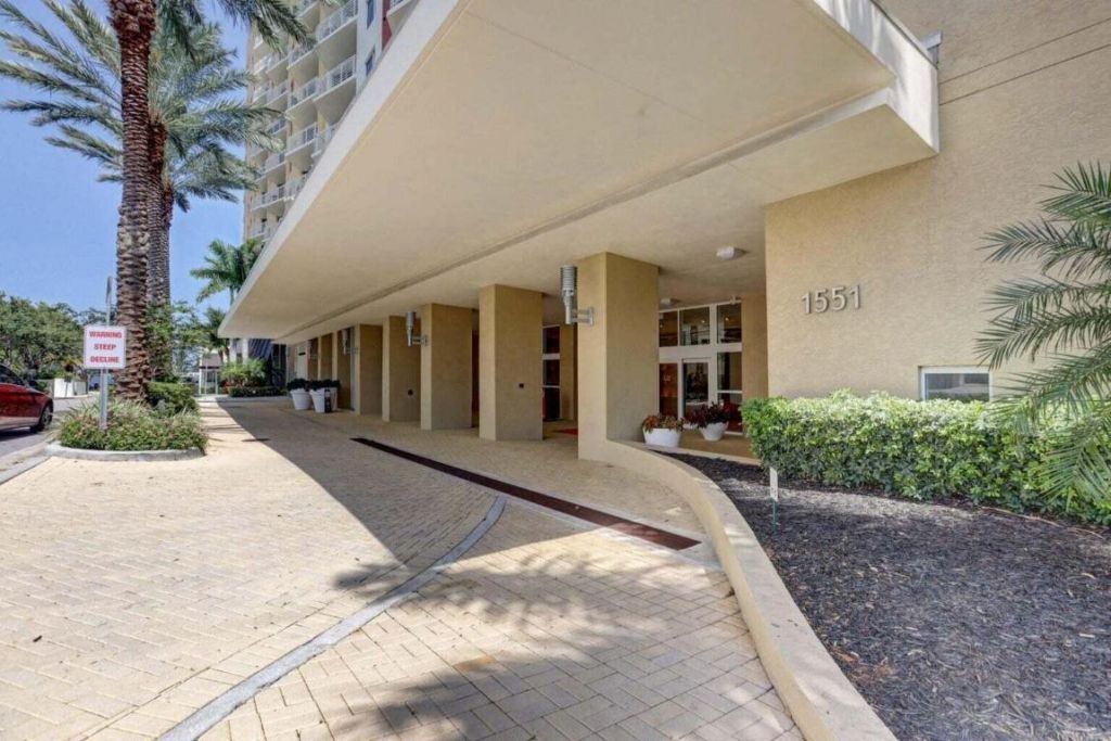 1551 N Flagler Drive, Unit 806, West Palm Beach, FL 33401 Photo