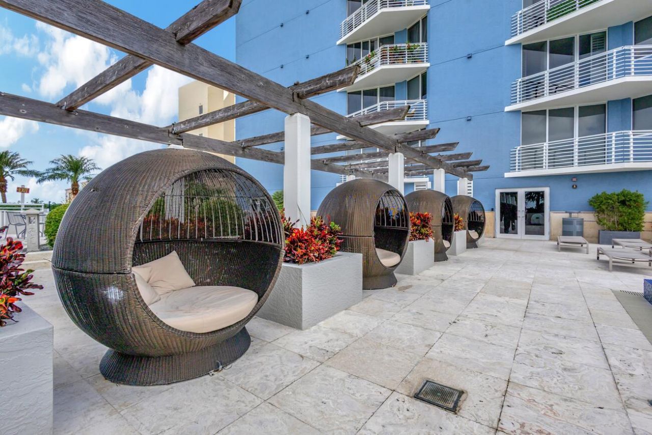 1551 N Flagler Drive, Unit 806, West Palm Beach, FL 33401 Photo