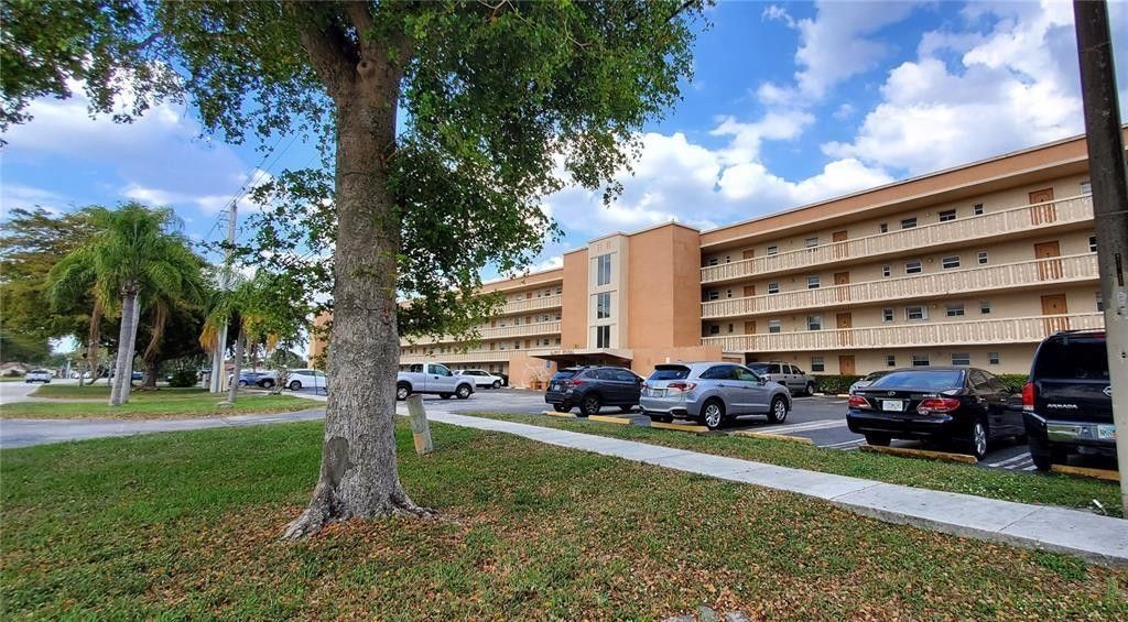 5100 SW 90th Avenue, Unit 406, Cooper City, FL 33328 Photo