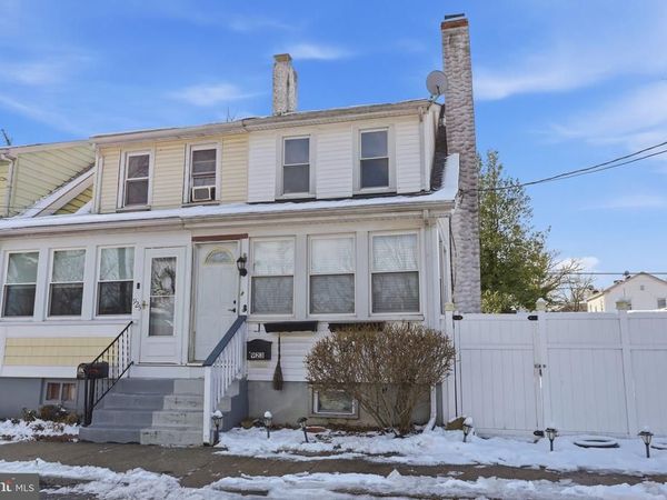 921 -923 LYNDALE AVENUE, TRENTON, NJ 08629