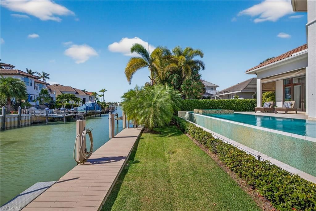 1330 Marlin Dr , Naples, FL 34102 Photo