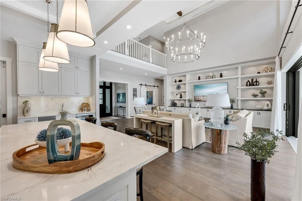 2025 Crayton Rd, Naples, FL 34102 Photo