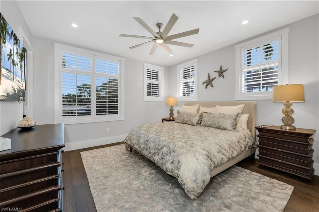 2025 Crayton Rd, Naples, FL 34102 Photo